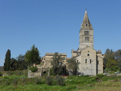 Basilica dei Fieschi (19)
